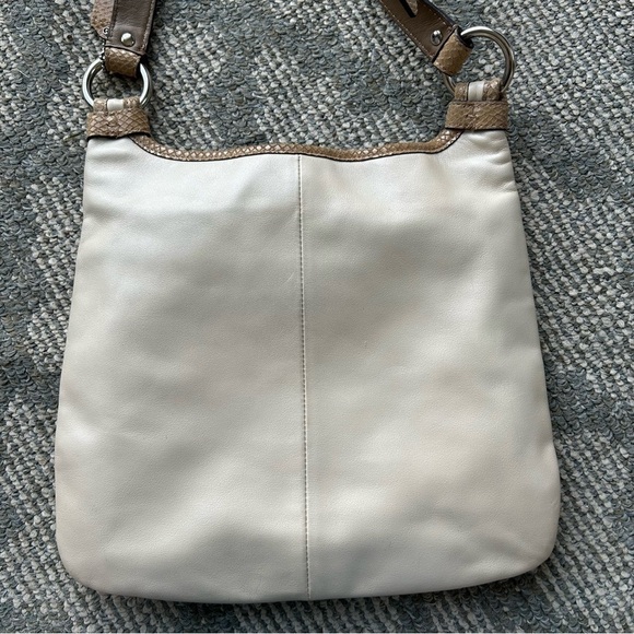 Coach Cream and Tan Leather Crossbody Bag - Picture 5 of 8